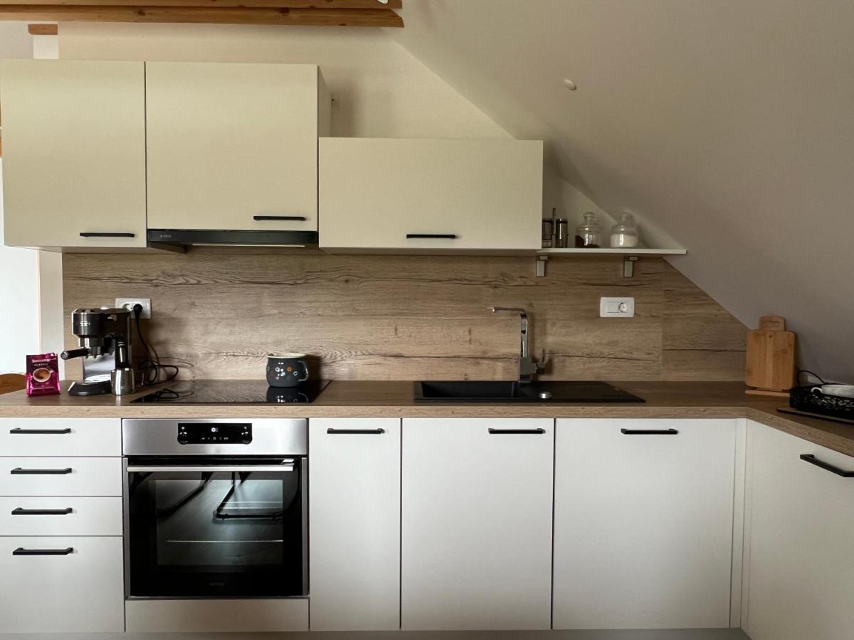 Apartma Ana In Manca