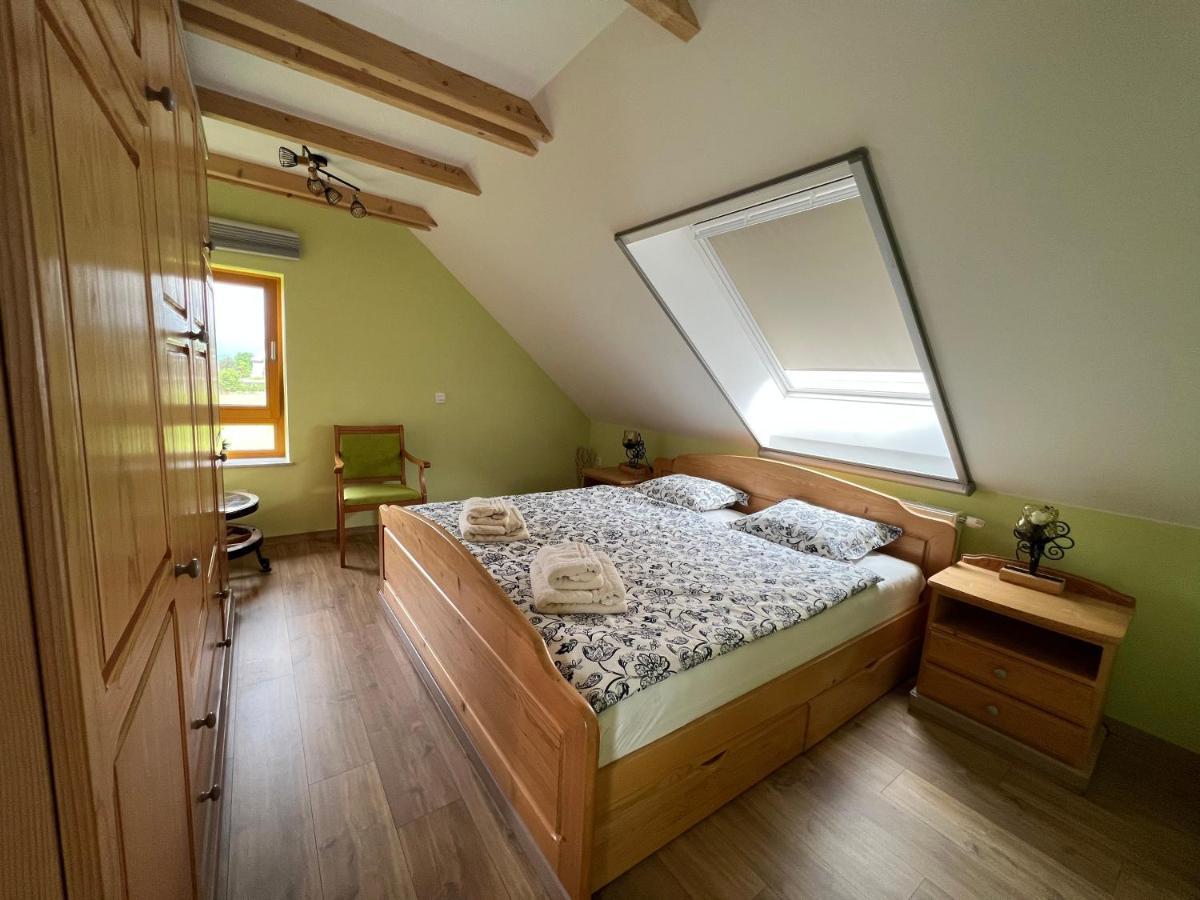 Apartma Ana In Manca Begunje