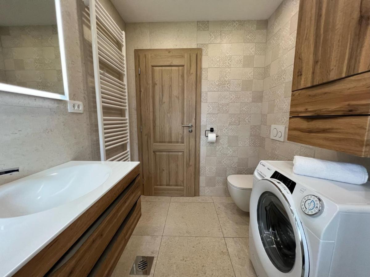 Apartma Ana In Manca