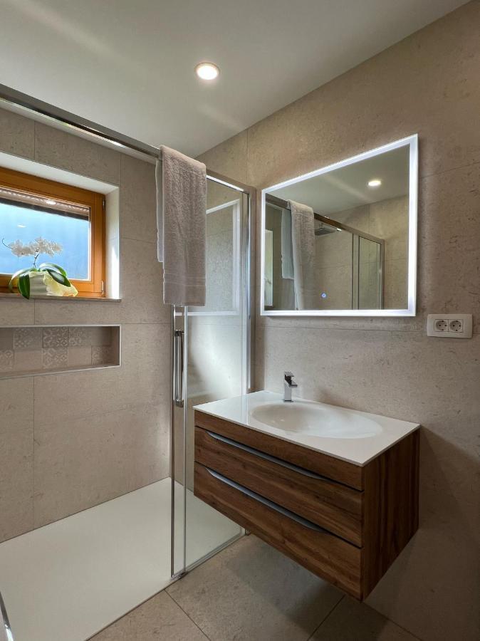 Apartment Apartma Ana In Manca